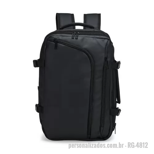 Mochila personalizada - Mochila em nylon com uma camada de PU impermeável com capacidade máxima de 28 litros. Conta com abertura expansível e fivelas laterais ajustáveis para melhor aproveitamento do espaço interno. Possui compartimento principal em poliuretano termoplástic