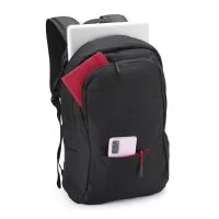 Mochila feita de nylon, com tecido resistente a água e até 25 litros de capacidade em seu interior. Possui 3 compartimentos, sendo o principal com bolso para notebook de até 17 polegadas. Com divisórias internas para acessórios, a mochila possui 1 bo