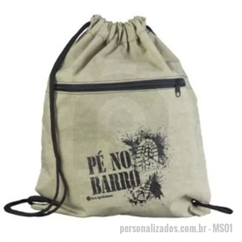 Mochila saco personalizada - Mochila Saco em Nylon amassado, bolso frontal com zíper, fechamento com cordão. Personalização em silkscreen ou bordado. Disponível em diversos tamanhos, materiais e cores.