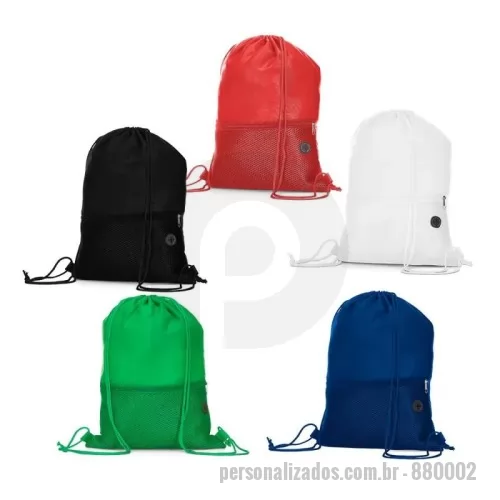 Mochila saco personalizada - Mochila fitness confeccionada em poliéster resistente, ideal para treinos, passeios e uso diário. Conta com bolso frontal para armazenamento extra, proporcionando praticidade e organização.  Dimensões: 320 x 430 mm  Um brinde funcional e versátil da Youdu Brindes, perfeito para ações promocionais e eventos esportivos.