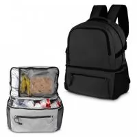 Mochila com compartimento térmico em tecido poliéster.  Parte externa: Dois bolsos laterais. Bolso frontal Alça de mão e ombro acolchoado.A alça de ombro esquerda possui 1 abridor de garrafa.  Parte interna: Compartimento térmico ideal para transportar alimentos. Dois bolsos pequenos.