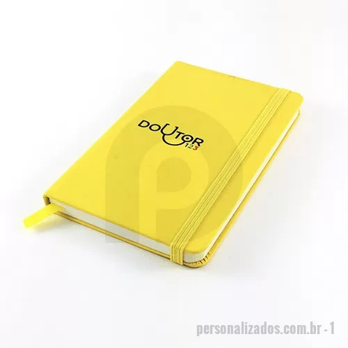 Moleskine personalizado - Com um design agradável e de grande utilidade, o moleskine agrada todos os públicos. Material 100% personalizado. Tamanho 9x14 ou 14x21 cm. Capa dura impressa em 4 cores. Miolo possui 80 folhas com ou sem personalização no papel off set ou pólen. Elástico para fechamento e fitilho.