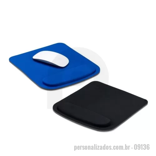 Mouse pad ergonômico personalizado - Mouse pad ergonômico em poliéster com apoio para o punho em espuma e base em EVA.  Altura :  23 cm  Largura :  21 cm