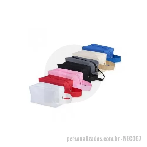 Nécessaire personalizado - Necessaire confeccionada em nylon 600 com alça de mão.     Tamanho aproximado: Altura :  13 cm Largura :  22 cm Profundidade :  12 cm Comprimento :  Alça 8 cm   Peso aproximado (g):  57