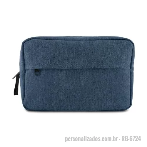 Nécessaire personalizado - Nécessaire em poliéster 300D com alça, compartimento frontal com zíper.