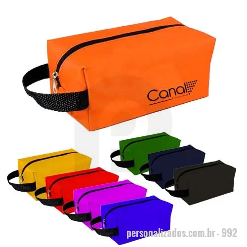 Nécessaire personalizado - Somos fabricantes! Produzimos essa necessaire em nylon 600 com qualquer combinação de cores. Medidas 18x10x08. Ótima sugestão para divulgar SUA MARCA!