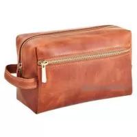 Necessaire em couro legítimo ou sintético Alça de mão Bolso lateral com zíper Forro em Suede Gravação baixo relevo Diversas cores