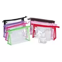 Descrição: Necessaire plástica transparente com detalhe colorido em nylon.  Altura :  13,8cm  Largura :  22cm  Profundidade :  6,3 cm  Medidas aproximadas para gravação (CxL):  11,5 cm x 20 cm  Peso aproximado (g):  41