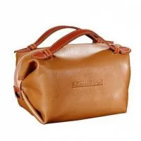 Necessaire com alça dupla.