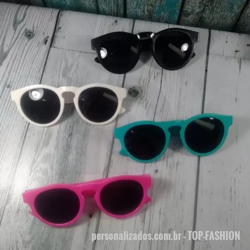 Óculos de sol personalizado - Óculos de sol ou óculos com lente transparente. Lentes com proteção de 400 UV. Diversas cores.