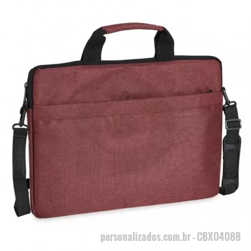 Pasta executiva personalizada - Pasta executiva Personalizada - CBX04088 - Pasta para notebook 15’6 em poliéster resistente à água com dois compartimentos, sendo o principal para notebook e o outro frontal. Contém interior forrado e almofadado, alça para encaixe em malas de viagem e acompanha alça transversal.  Altura :  30,8 cm  Profundidade :  6 cm  Comprimento :  40 cm  Medidas aproximadas para gravação (CxL):  17 cm x 36 cm  Peso aproximado (g):  314 - 152767 - Pasta executiva