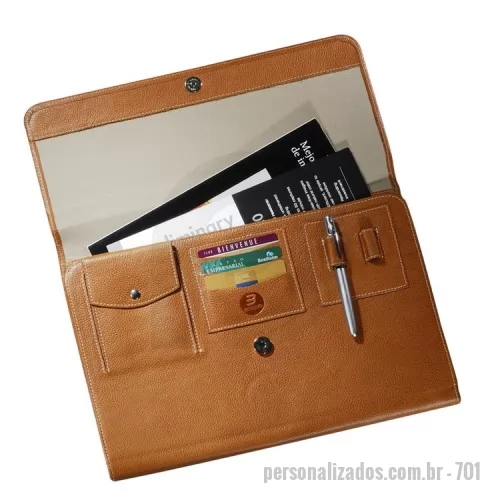 Pasta personalizada - Pasta tipo envelope com bolsos internos, porta cartões, porta canetas e fechamento com botão imã.