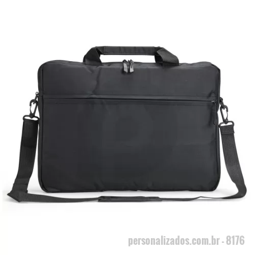 Pasta personalizada - Produzida em poliéster resistente à água, esta pasta para notebook de 15 polegadas oferece durabilidade e segurança no transporte de dispositivos e documentos. Possui dois compartimentos, sendo o principal com bolso dedicado para notebook com fita elástica para fixação e revestimento espumado, proporcionando maior proteção contra impactos. Versátil, possui alça de engate para malas de viagem, alças de mão e alça transversal removível com encaixe de mosquetão, permitindo diferentes formas de uso.