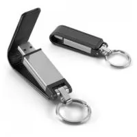 Pen drive em c. sintético com capacidade de 16GB. 80 x 21 x 16 mm