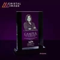 PLaca cristal com laterais em crystal blacl e gravação interna a laser