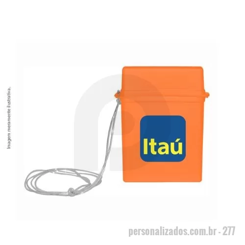 Porta cartão de crédito personalizada - Mariner Box Plus é um porta cartão/documentos compacto, prático de levar, com tampa articulada e cordão silicone PVC. Feito em Plástico Premium (PP) resistente.
