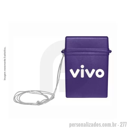 Porta cartão de crédito personalizada - Mariner Box Plus é um porta cartão/documentos compacto, prático de levar, com tampa articulada e cordão silicone PVC. Feito em Plástico Premium (PP) resistente.