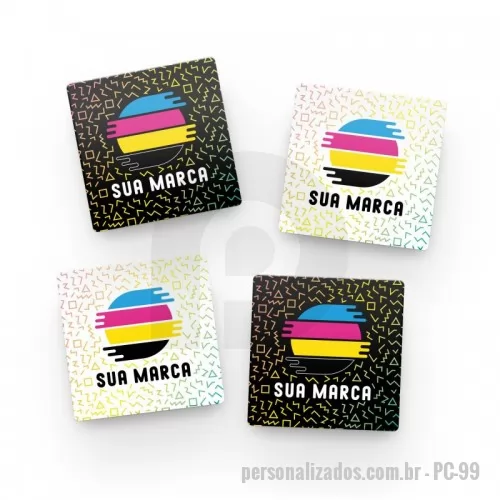 Porta copo personalizada - Porta copos feitos de acrílico, cortados na laser, adesivados reverso, com gotas de silicone para não escorregar, além de suporte especial para exposição.  Pode ser feito em qualquer formato e tamanho, como é impressão digital, pode-se fazer varias artes.