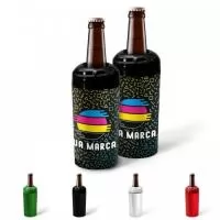 Porta Garrafas Térmico, para garrafas de 600ml, feitos de plástico rígido, com personalização 360 graus, ou seja, em todo o produto.