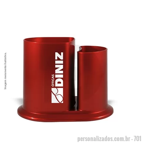 Porta lápis e caneta personalizada - Porta Lápis Duo feito em Plástico Premium (PP) com duas cavidades e espaço para cartão de visita. Seu design arredondado é de exclusividade do Grupo BB!Excelente brinde para escritórios e escolas, para organizar com praticidade lápis, canetas, marcadores e outros acessórios.