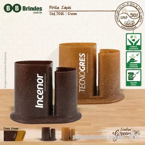 Porta lápis ecológico personalizada - Porta lápis ecológico Personalizada - 701G - LANÇAMENTO SUSTENTÁVEL! Porta Lápis com duas cavidades com espaço para cartão de visita. Feito com 50% de Fibra de coco ou Fibra de Madeira de Reflorestamento. Seu design arredondado é de exclusividade do Grupo BB! Excelente brinde para escritórios e - 73521 - Porta lápis ecológico