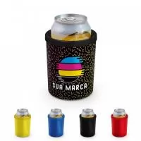 O Porta Latas conserva sua bePorta latas feito de plástico rígido, com manta térmica interna, personalizado 360 graus, ou seja, em todo o produto, presente e brinde ideal para sua empresa.