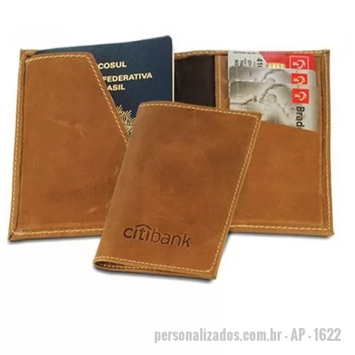Porta passaporte personalizada - Porta passaporte com aba interna e 3 (três) divisões para cartões. Cor a definir - Gravação em baixo relevo.