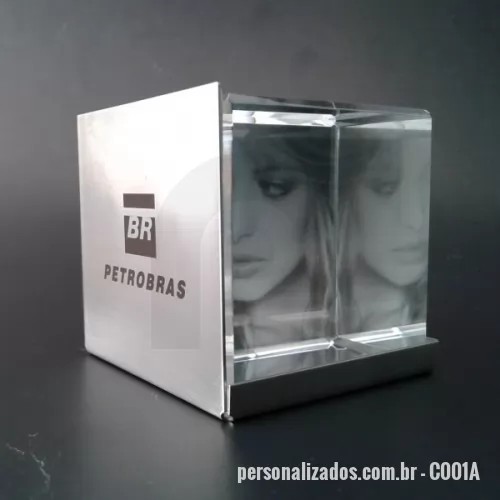 Porta retrato personalizada - Porta retrato de cristal em formato de cubo