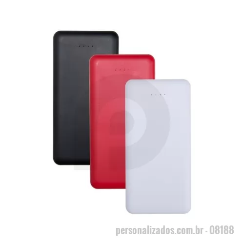Power bank personalizado - Descrição: Não fique sem bateria nos momentos mais importantes do dia com o power bank de 10.000 mAh. Recarregue smartphones com toda a praticidade e rapidez utilizando uma de suas quatro entradas disponíveis: 2 portas USB, 1 porta Micro USB e outra USB-C. Com quatro luzes de LED para indicar a funcionalidade do carregador além de um botão lateral para fazer a ligação do dispositivo e iniciar a recarga. Sua entrada micro-USB 5V=2.1A e saída USB 5V=2.1A permitem aproveitamento de alto desempenho para um dia a dia tranquilo e livre de preocupações com a bateria do smartphone acabar na hora mais crucial. Não acompanha cabo USB.