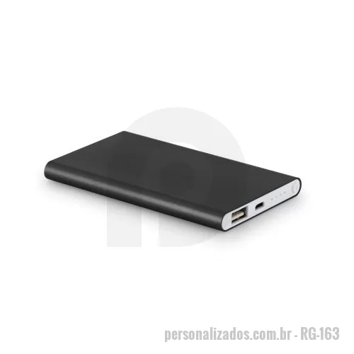 Power bank personalizado - Bateria portátil slim em alumínio 100% reciclado. Bateria de lítio 4000 mAh, tempo de vida ? 500 ciclos, saída USB-A. Incluso cabo USB.
