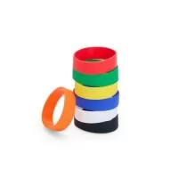Descrição: Ideal para eventos e campanhas promocionais, a pulseira de silicone é flexível e leve, ajustando-se facilmente a qualquer tamanho de punho. Impermeável e resistente ao desgaste, ela é uma escolha eficaz para deixar uma impressão duradoura.  Altura :  2 cm  Circunferência :  21 cm  Medidas aproximadas para gravação (CxL):  1,6 cm x 6 cm