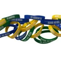Pulseira Emborrachada Personalizada - Alto e Baixo Relevo, Impressão UV, Ideal para eventos e promoções.