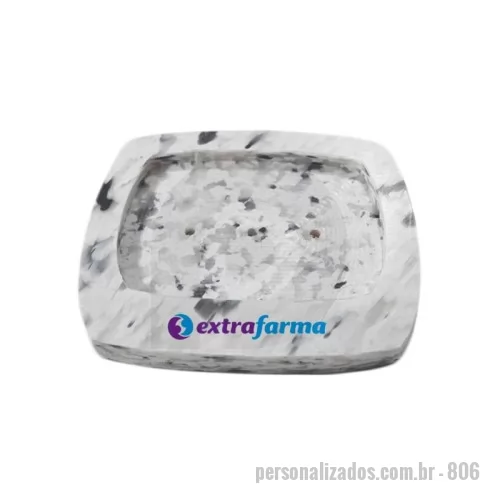 Saboneteira personalizada - Green Plasticaria, fabricado 100% com plástico reciclado, produto inovador e eco sustentável, medindo 11,3x9,5cm, a escolha ideal para o meio ambiente e para adequação às estratégias corporativas de ESG.