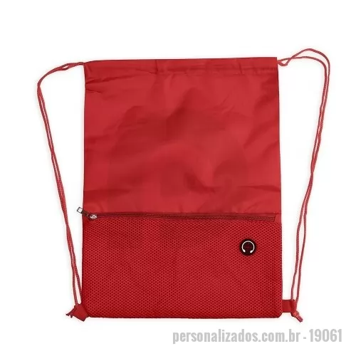Sacochila personalizada - Mochila saco confeccionada em poliéster 420D com bolso externo em malha com entrada para fones de ouvido e alças ajustáveis em nylon.  Altura: 44 cm Largura: 34 cm Medidas aproximadas para gravação: (CxL): 16 cm x 30 cm