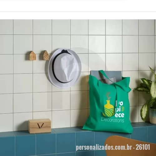 Sacola de Algodão personalizada - Sacola personalizada, confeccionada em 100% algodão , com alças de 60 cm. O tecido é sem tingimento, é utilizado na sua cor original, sem produtos químicos de tingimento ou branqueamento, contribuindo para um menor impacto ambiental.