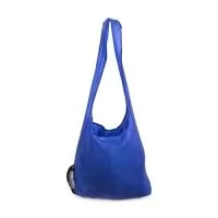 Reutilizável e super versátil! Nossa sacola portátil é ideal para atender as mais diversas necessidades do dia a dia, como compras rápidas, caminhadas e outras situações em que seja necessário usar uma sacola. Feita de nylon, ela substitui as sacolas plásticas, podendo ser reutilizada inúmeras vezes. Para utilizá-la, puxe através da alça para descompactá-la, e para guardá-la, rebobine o estojo.  Largura: 10,5 cm Comprimento: 10,5cm Espessura: 3,9 cm Medidas aproximadas para gravação(CxL): Case 1,5 cm x 1,5 cm - Sacola 30 cm x 24 cm Tamanho total aproximado (CxL): Sacola aberta 40 cm x 31 cm - Comprimento com alça 92 cm Peso aproximado(g): 84