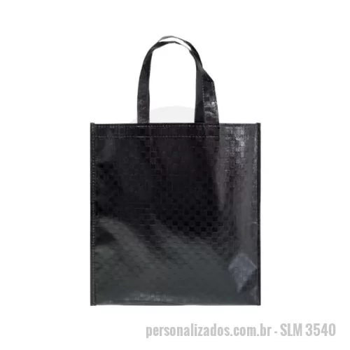 Sacola de TNT metalizado personalizada - Sacola de TNT Metalizado personalizada, 80g gramas, material preto. Outras opções de cores: pink, prata, dourado, vermelho.  A personalização é feita em Silk, até 2 cores, arte sob consulta e envio prévio.