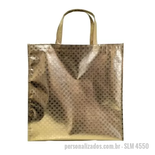 Sacola de TNT metalizado personalizada - Sacola de TNT Metalizado personalizada, 80g gramas, material dourado. Outras opções de cores: pink, prata, preto, vermelho.  A personalização é feita em Silk, até 2 cores, arte sob consulta e envio prévio.