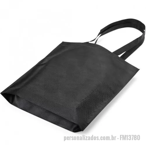 Sacola de TNT personalizada - Sacola colorida com alça em material TNT, possui símbolo ecológico/reciclável na costura da alça. Cores Disponíveis: Azul, Branco, Laranja, Preto, Vermelho.