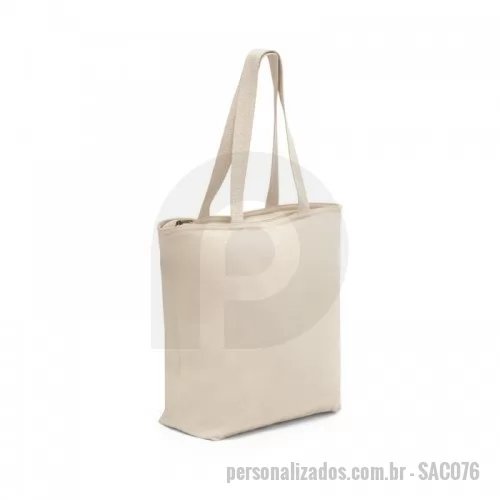 Sacola ecológica personalizada - Sacola ecológica personalizada produzida em 100% algodão (280 g/m²) possui amplo espeço interno e 1 bolso interior para guardar pequenos objetos pessoais, ambos com fechamento por zíper. Alças em algodão webbing com 65 cm.