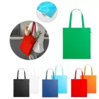 Sacola em poliéster reciclado 190T, com alças de 55 cm. Produzida a partir de plástico reciclado contribuindo para a redução dos resíduos no meio ambiente. 380 x 420 mm