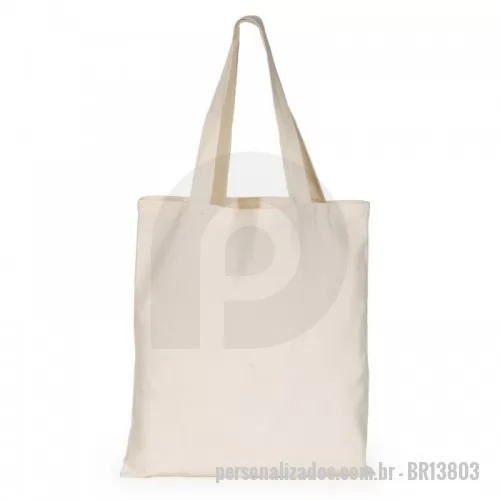 Sacola personalizada - Sacola de algodão com alças costuradas na parte interna.  Altura :  37,5 cm  Largura :  30,5 cm  Medidas aproximadas para gravação (CxL):  30 cm x 30 cm  Tamanho total aproximado  (CxL):  Alça 29 cm  Peso aproximado (g):  69