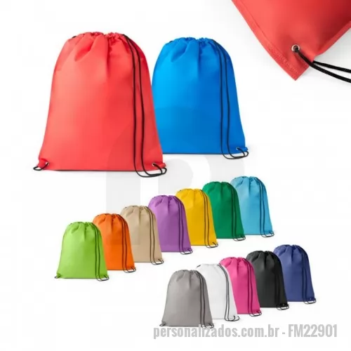 Sacola personalizada - Sacola tipo mochila em non-woven (80 m/g²) termo-selado com ilhós de metal e cordão 4/1 preto. 330 x 400 mm