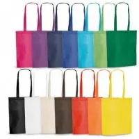 Sacola em non-woven (80 g/m²) termo-selado com alças de 75 cm.