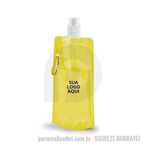 Squeeze dobrável personalizado - O Squeeze Dobrável em PE é prático, leve e funcional, ideal para acompanhar você em atividades físicas, passeios ou viagens. Com capacidade de até 460 mL, possui acabamento translúcido e bico de sistema push-pull, garantindo facilidade no uso. O mosquetão integrado permite transporte seguro e conveniente, podendo ser preso em mochilas ou bolsas. Além disso, o produto conta com Certificação EU Food Grade, assegurando qualidade e segurança alimentar. Compacto e sustentável, é uma excelente opção para brindes corporativos, ações promocionais ou uso pessoal.