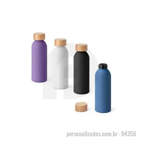 Squeeze metálico personalizado - Squeeze em alumínio com acabamento emborrachado e tampa em bambu. Capacidade até 550 mL. Caixa branca 94656 vendida opcionalmente. Certificação EU Food Grade. Por ser um produto composto por materiais naturais, a cor e tamanho do produto e o resultad