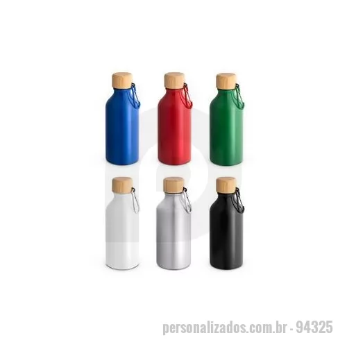 Squeeze metálico personalizado - Squeeze em alumínio 100% reciclado com cor sólida brilhante. A squeeze tem uma tampa em bambu, à prova de água, e mosquetão que facilita o transporte. Capacidade até 400 ml. Certificação EU Food Grade. A cor e o resultado da impressão nos materiais n