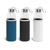 Squeeze. Vidro e aço inox. Capacidade até 520 ml. Fornecido com luva em softshell. Food grade. ø65 x 225 mm.
