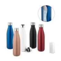 Squeeze em aço inox com parede dupla isolada a vácuo, capacidade até 540 mL e tampa à prova de fugas (térmico). Certificação EU Food Grade. Preserva as bebidas quentes por 8h e frias por 24h. Fornecido em caixa de oferta branca. ø71 x 255 mm