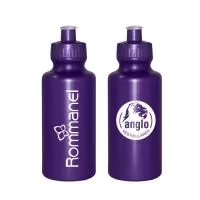 Squeeze de PE resistente e flexível, tampa rosqueável em PP e bico em PVC cristal. Acabamento e vedação impecável. Capacidade de 550ml